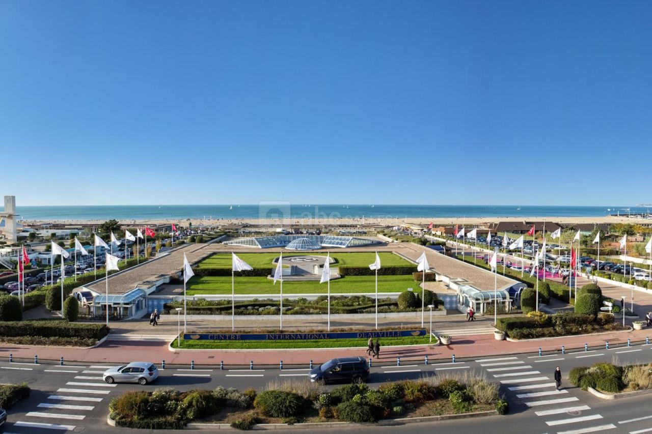 "Magnifique 2 Pieces Deauville" Piscine Et Jardin Εξωτερικό φωτογραφία