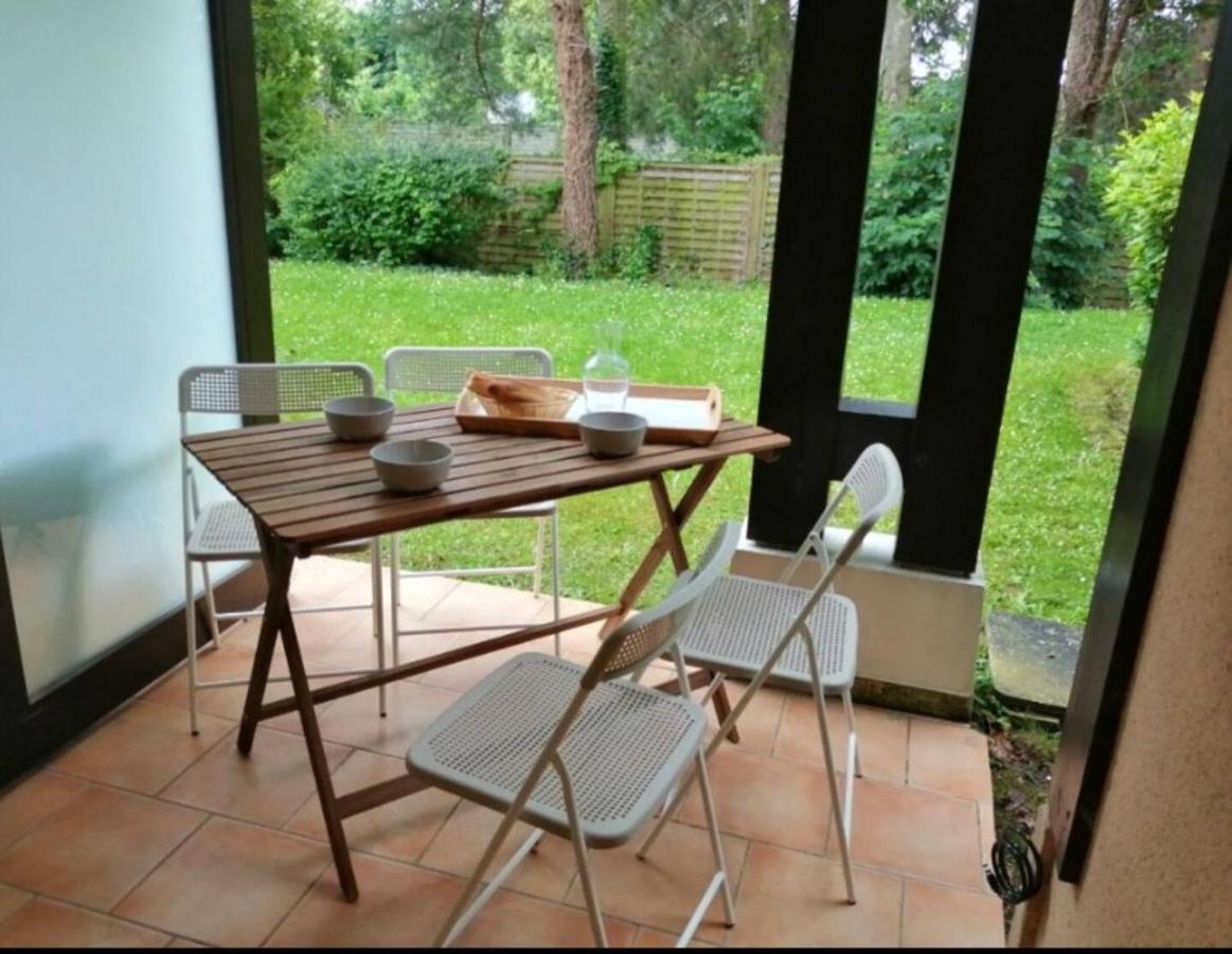 "Magnifique 2 Pieces Deauville" Piscine Et Jardin Εξωτερικό φωτογραφία